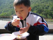 IMG_0100 * 2272 x 1704 * (1.55MB)