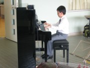 IMG024 * 2272 x 1704 * (942KB)